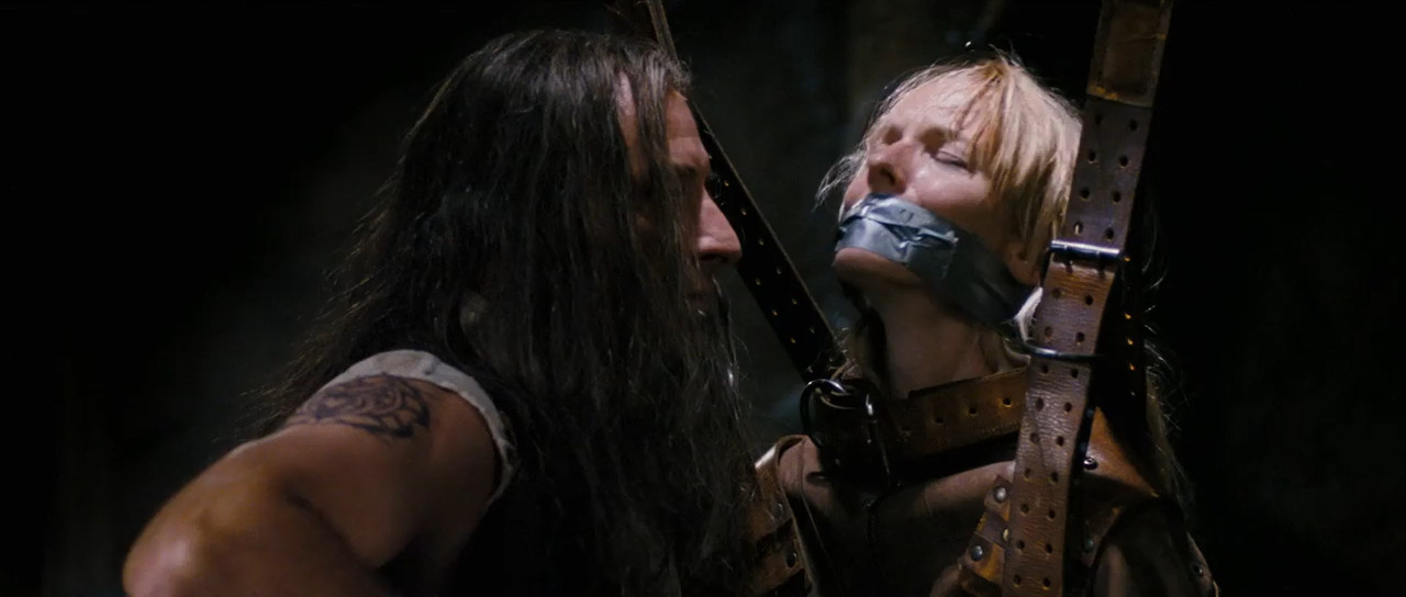 Skinwalkers 2006 BluRay [Hindi + English] 480p 720p ESub Screenshot