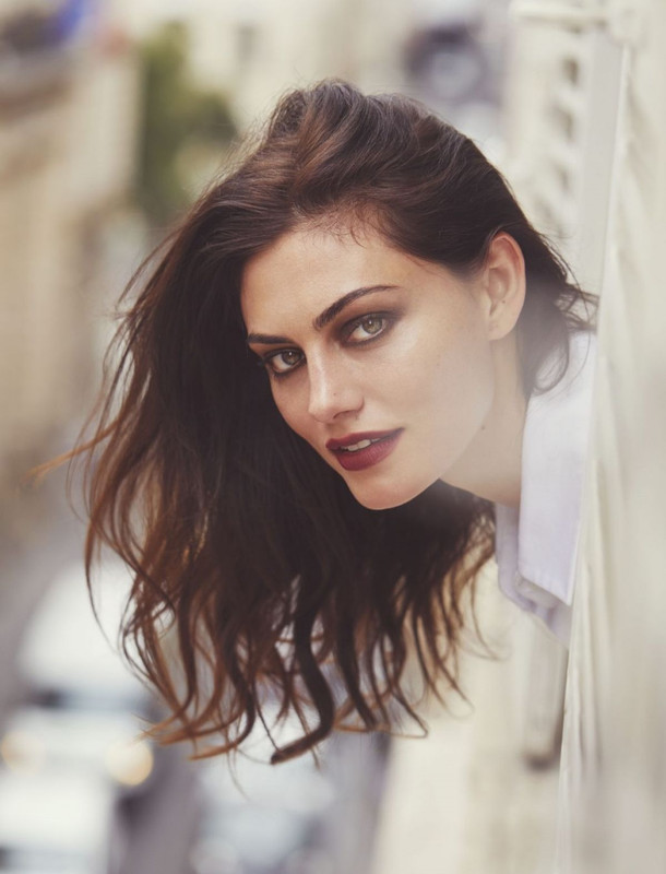 Phoebe Tonkin