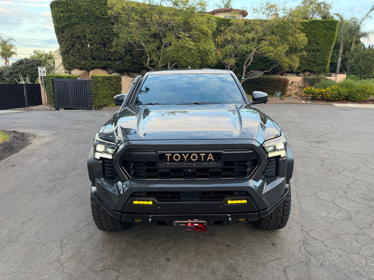 Vehicle thumbnail 3