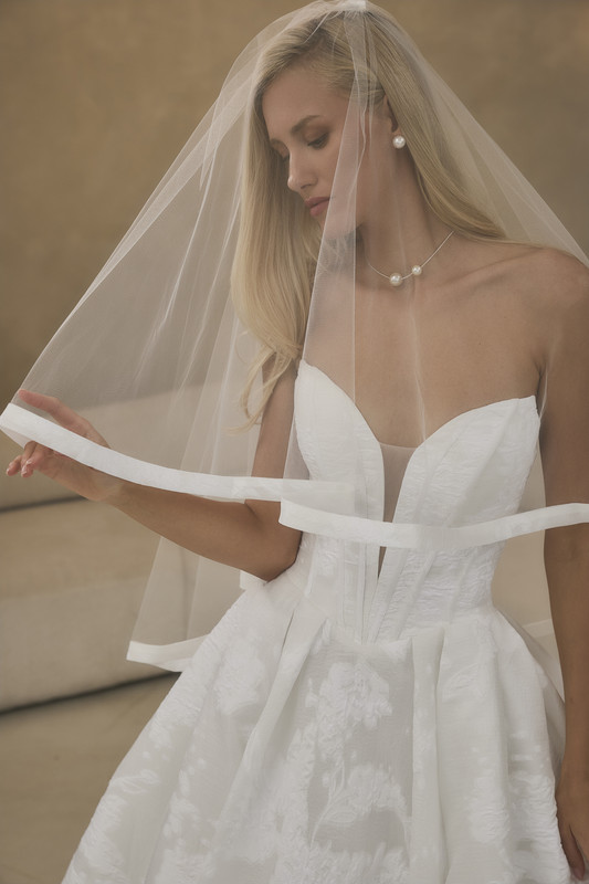 Guinevere Matching Bridal Veil Style 2640V Front View