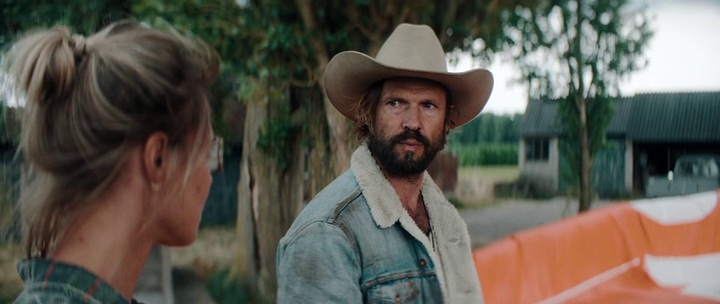 vlcsnap-2025-10-03-17h08m17s647