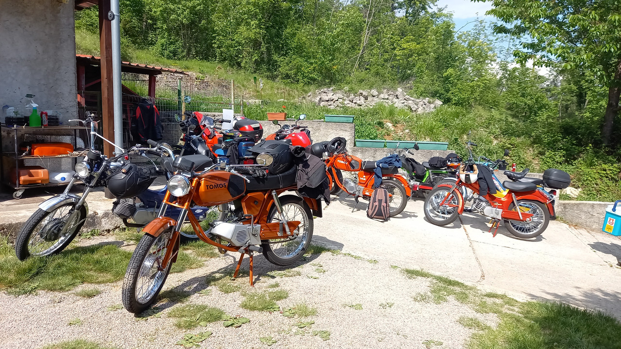 IMG-a15b8fdb099b0985fa5eda19a7f0617b-V