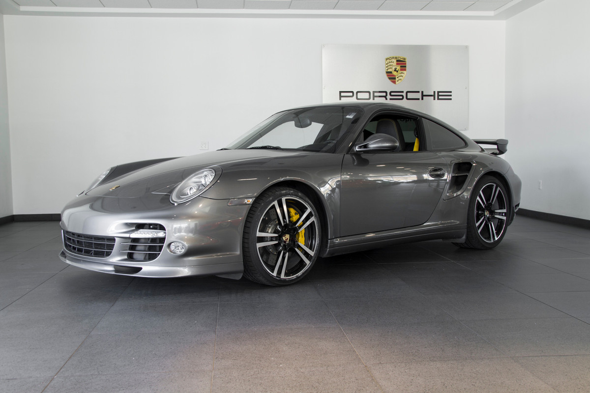 meteor-grey-metallic-2013-Porsche-911-Tu