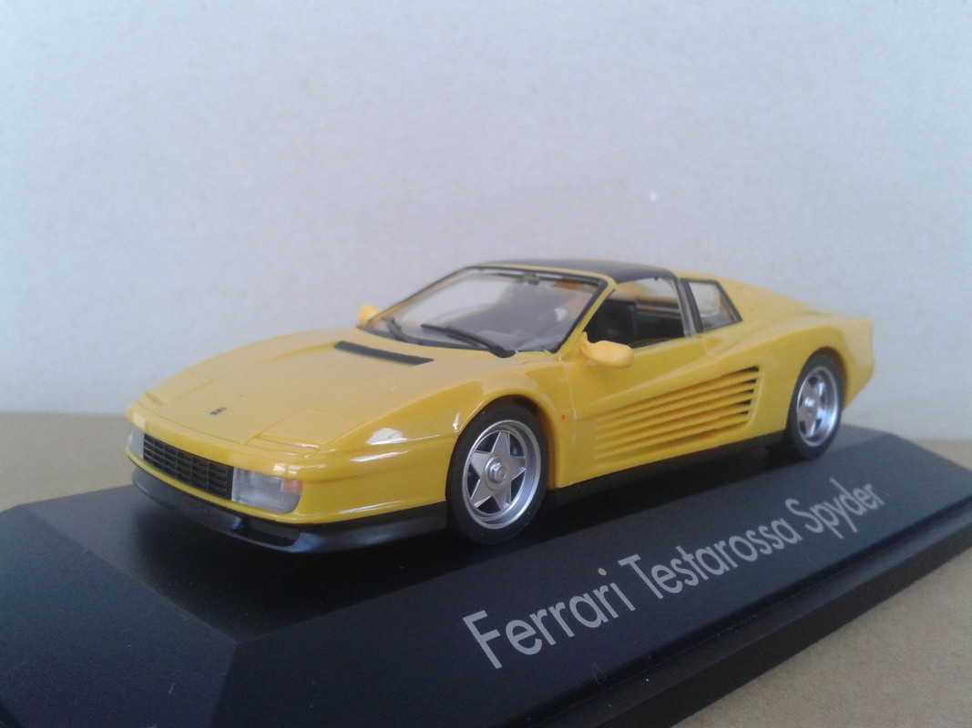 1986 Ferrari Testarossa GTS (Herpa) (3)