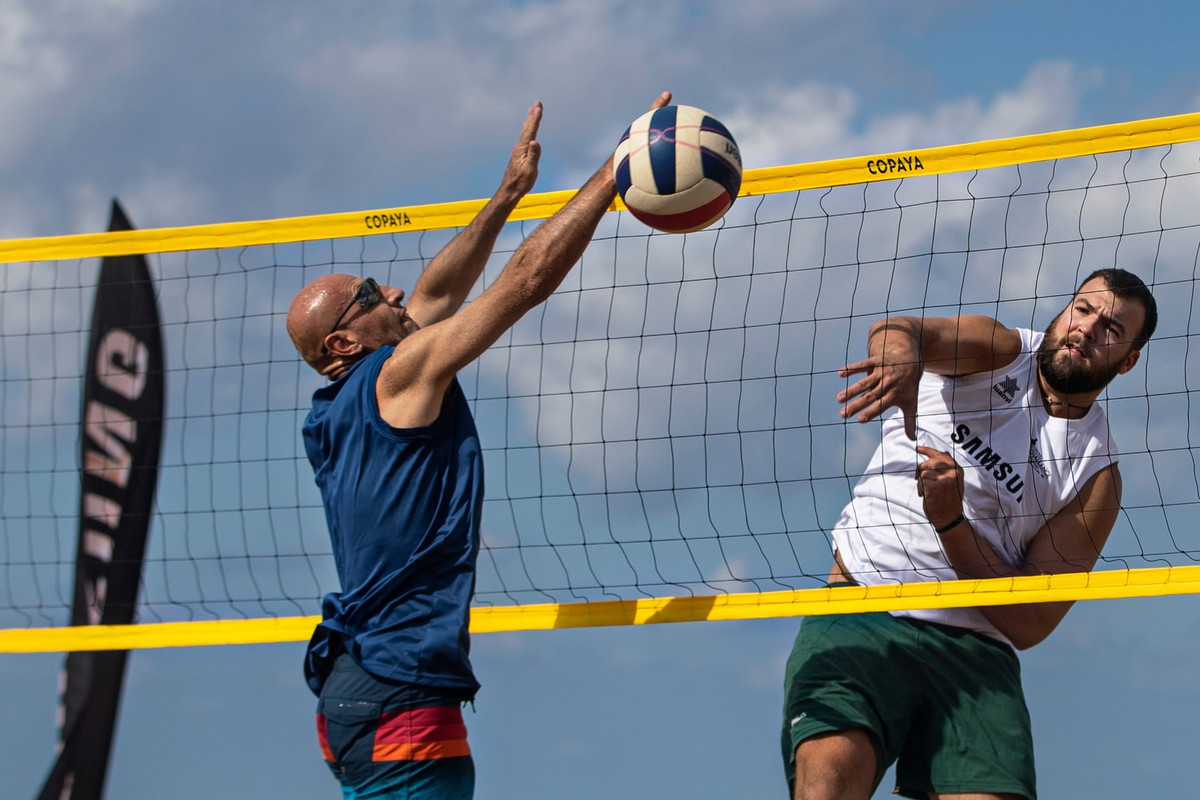 3-Beach-Volleyball-Navarino-Challenge-by-Angelos-Zymaras