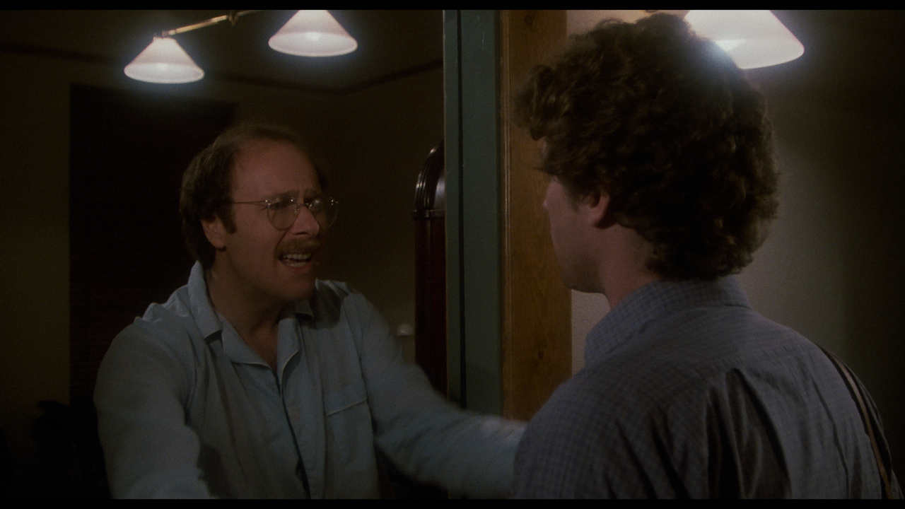 Cujo.1983.2160p.UHD.BDREMUX.HDR.DV.HEVC-Нечипорук.mkv_snapshot_01.11.19.192