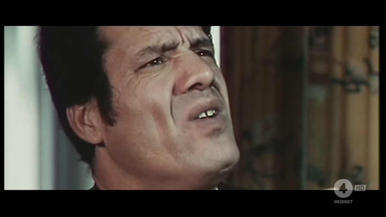 vlcsnap-2020-12-05-18h22m00s457