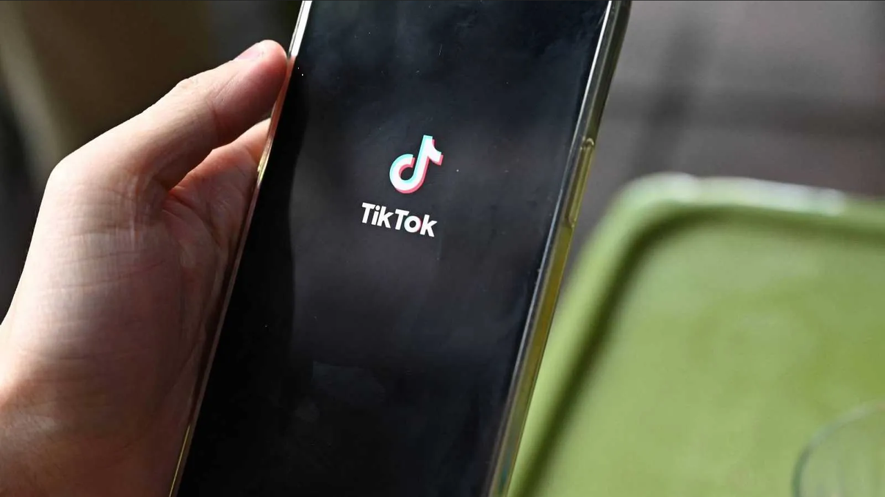 UE da 24 horas a TikTok para que detenga desinformación de Hamás
