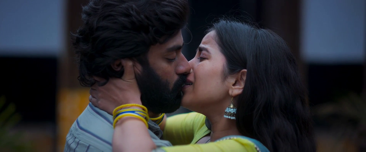 [Image: vlcsnap-2025-11-28-17h20m04s447.png]