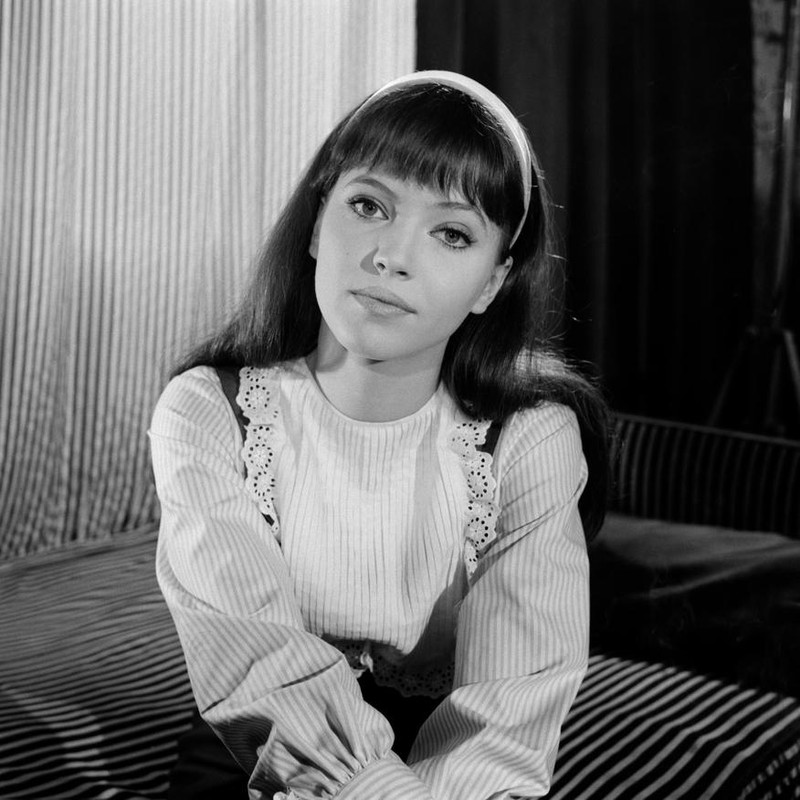 anna_karina_mc12