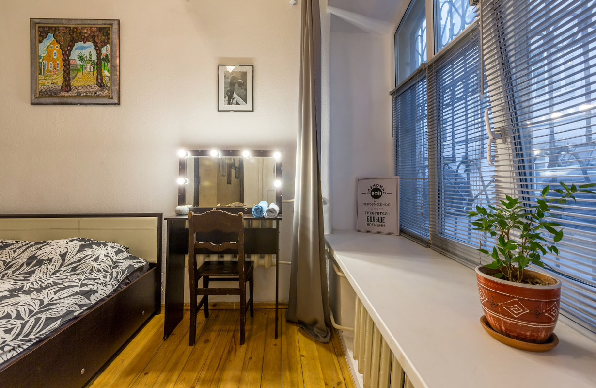 A1D1C77C-D1B3-4B76-8D75-17B337D79C2F