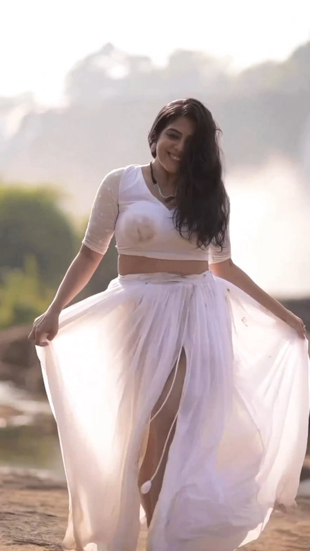Honeyisac Sexy Jiggling big boobs in white dress.mp4_snapshot_00.06.951