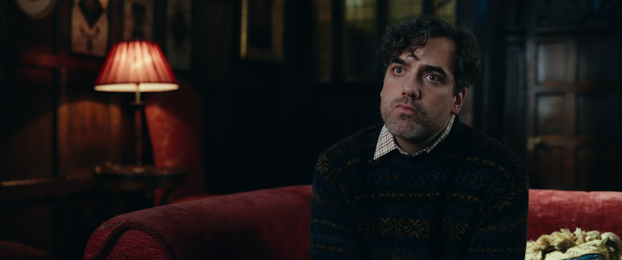 The.Gentlemen.S01E02.Tackle.Tommy.Woo.Woo.2160p.10bit.NF.WEB-DL.DDP5.1.HEVC-Vyndros.mkv_snapshot_00.