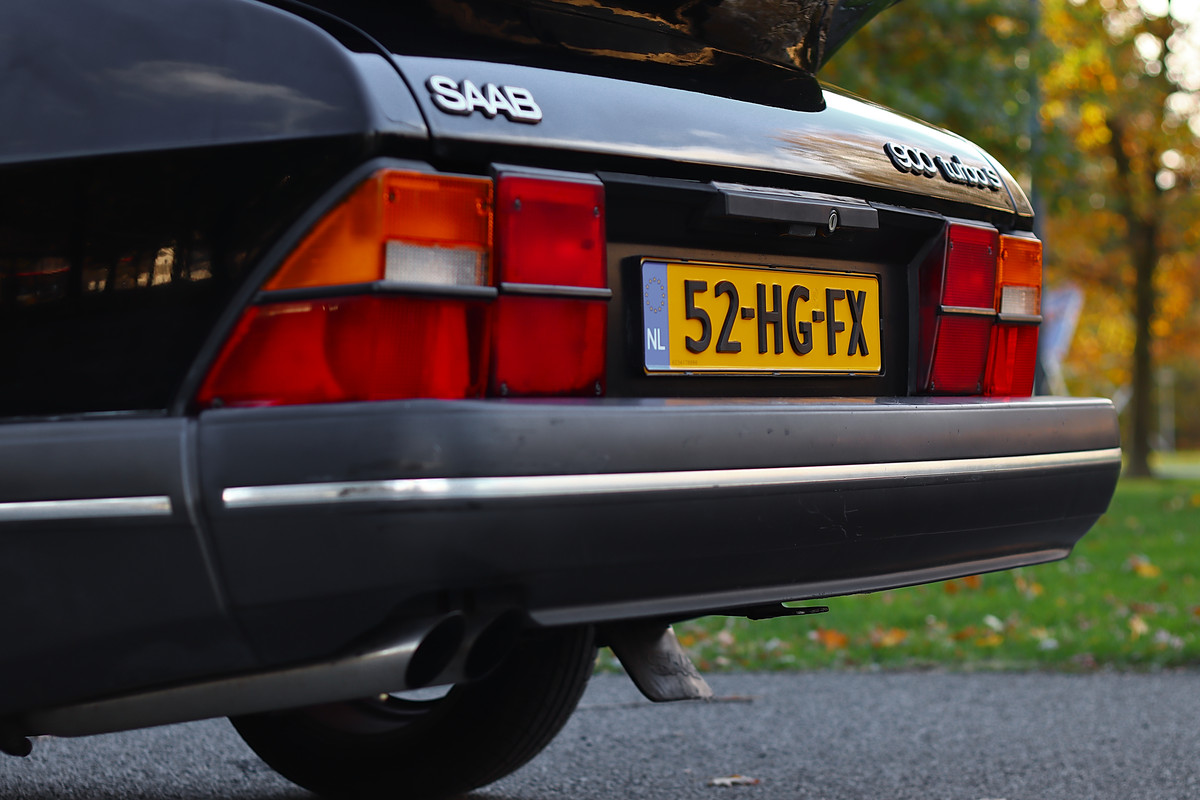 SAAB 900 Turbo S 6