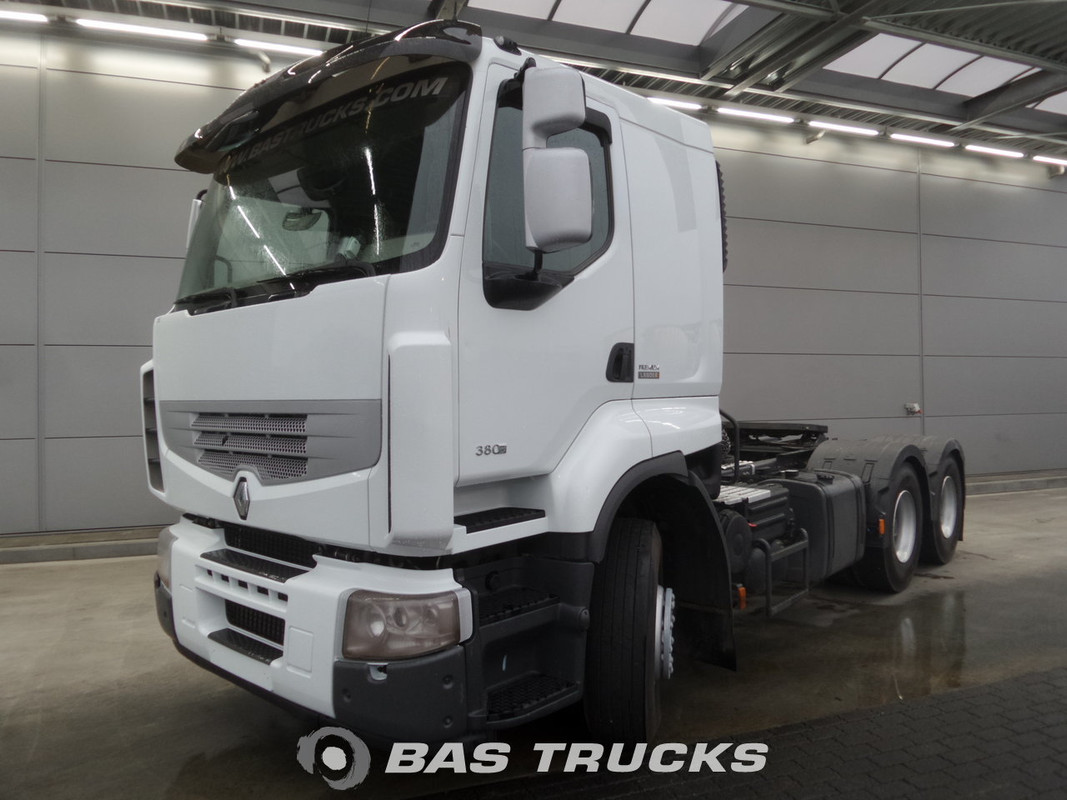 Uywany-Ciagnik-siodowy-Renault-Premium-Lander-6X4-2013_67139_1