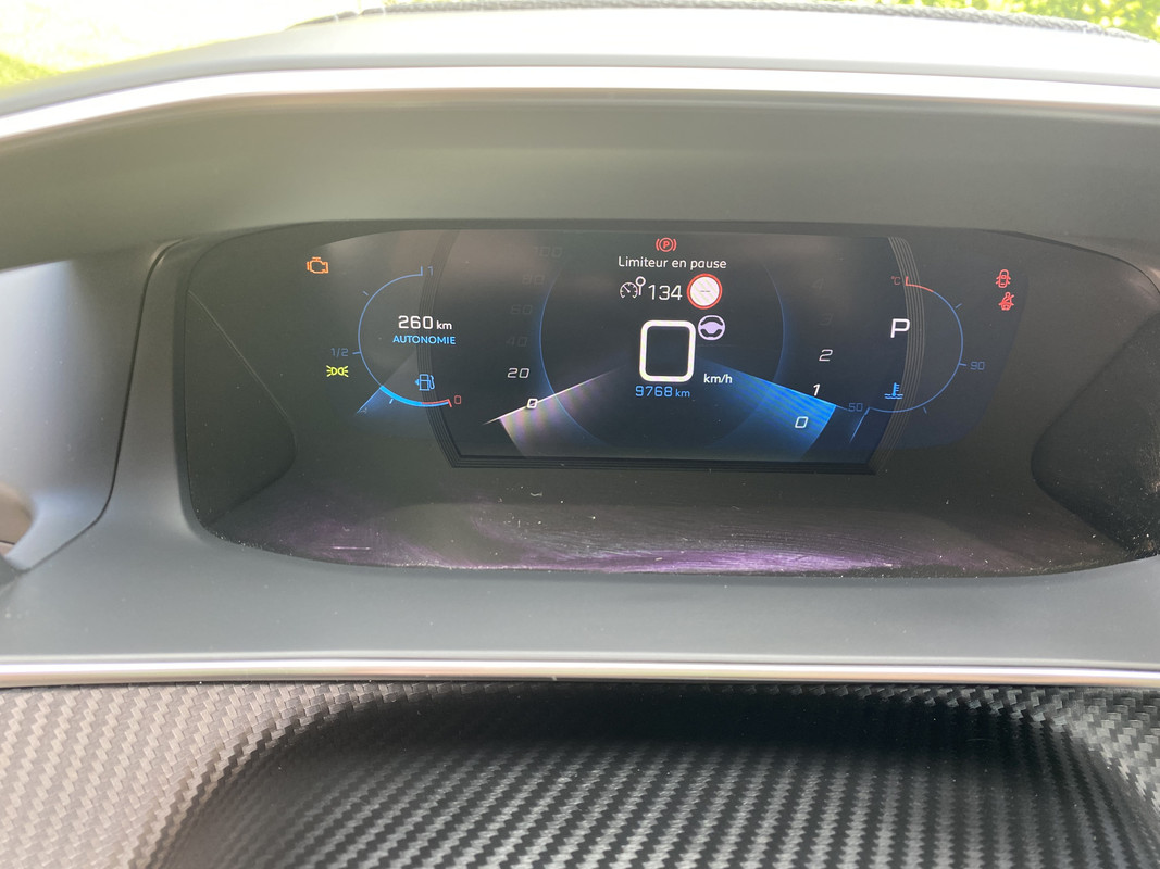 CBD57355-7700-470D-8191-17C5420A6E02