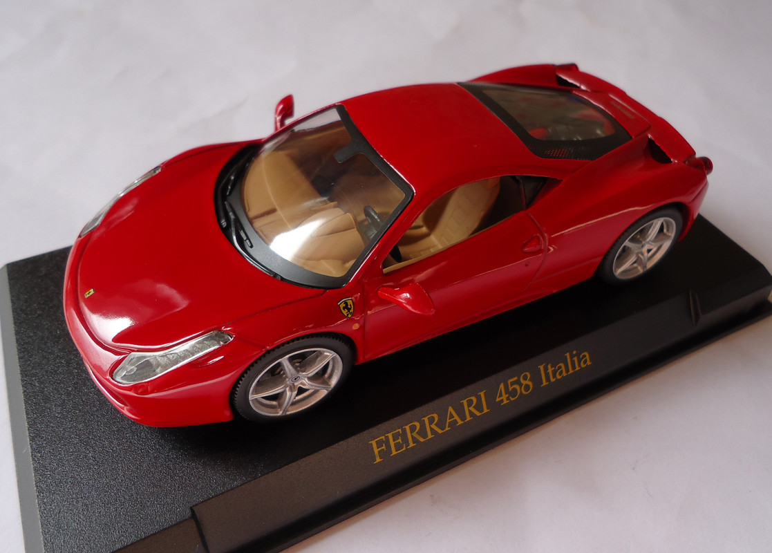 Ferrari-458 Italia