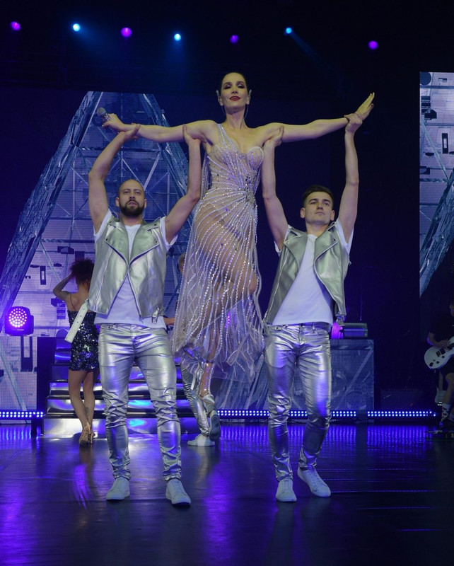 Natalia-Oreiro-UpskirtSTARS.com-20-1024x641 (2)