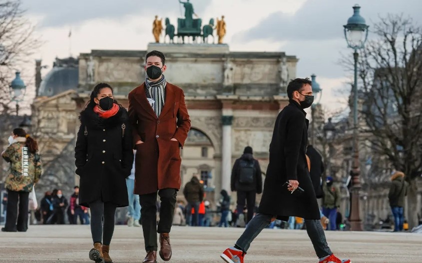 Octava ola de Covid-19 inminente en Francia , dice el Ministerio de Salud