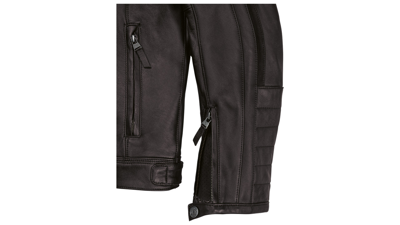 P90583020_highRes_the-new-bmw-motorrad