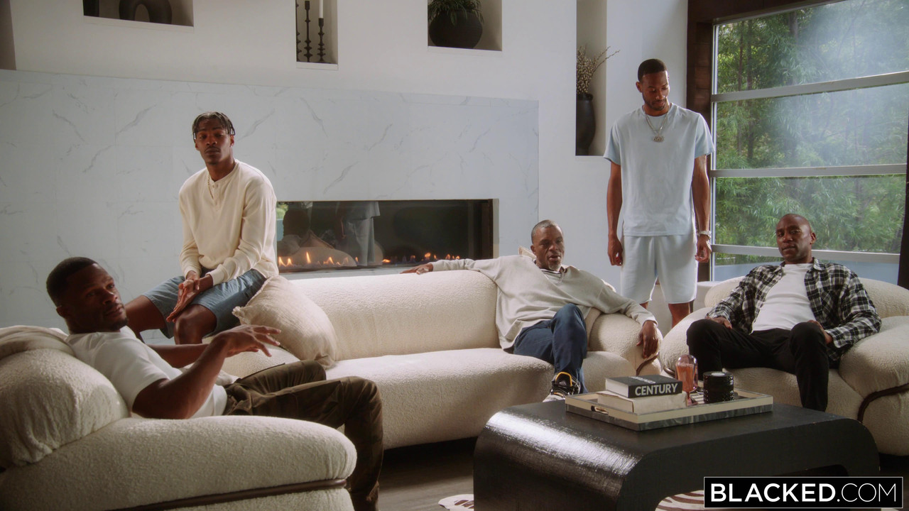 vlcsnap-2023-08-27-05h46m54s606