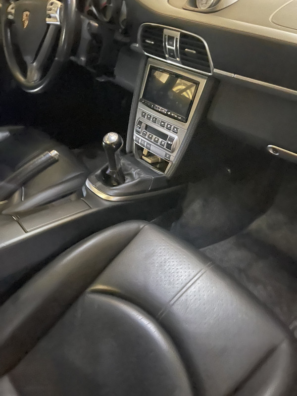 6ACEE136-459C-4D99-BFC3-BB33E1560571