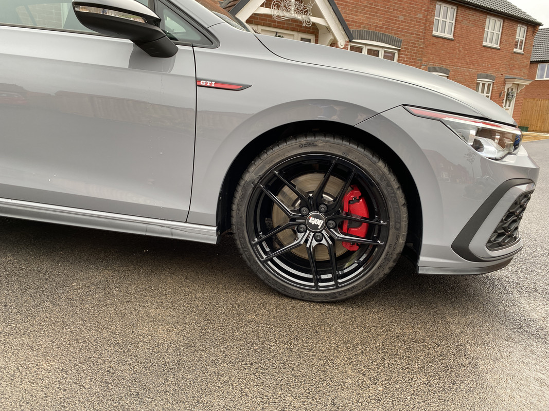 61E44839-AED4-4636-8F2A-C4B8272C531D