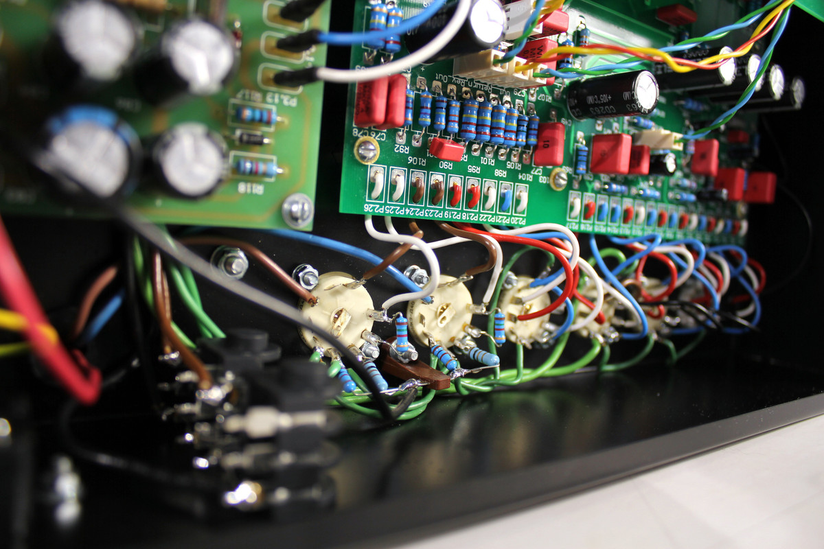 Gavrosh 10H inside 008