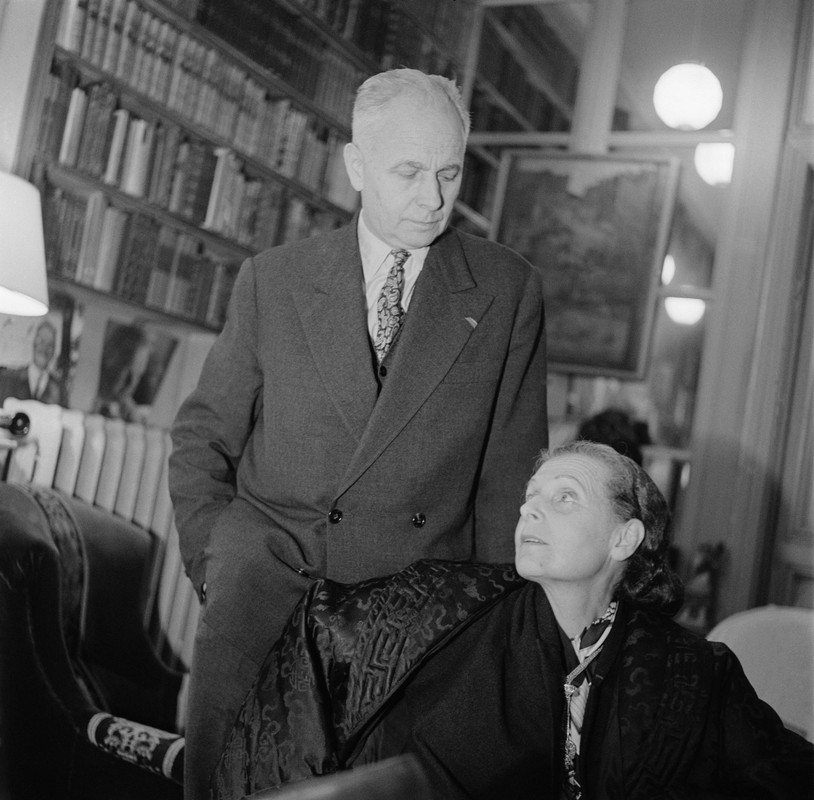 20-Maison-Elsa-Triolet-Louis-Aragon-Portrait-2