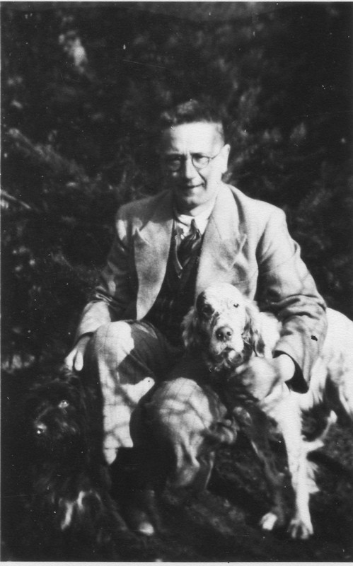 01-Simon-Vestdijk-met-honden