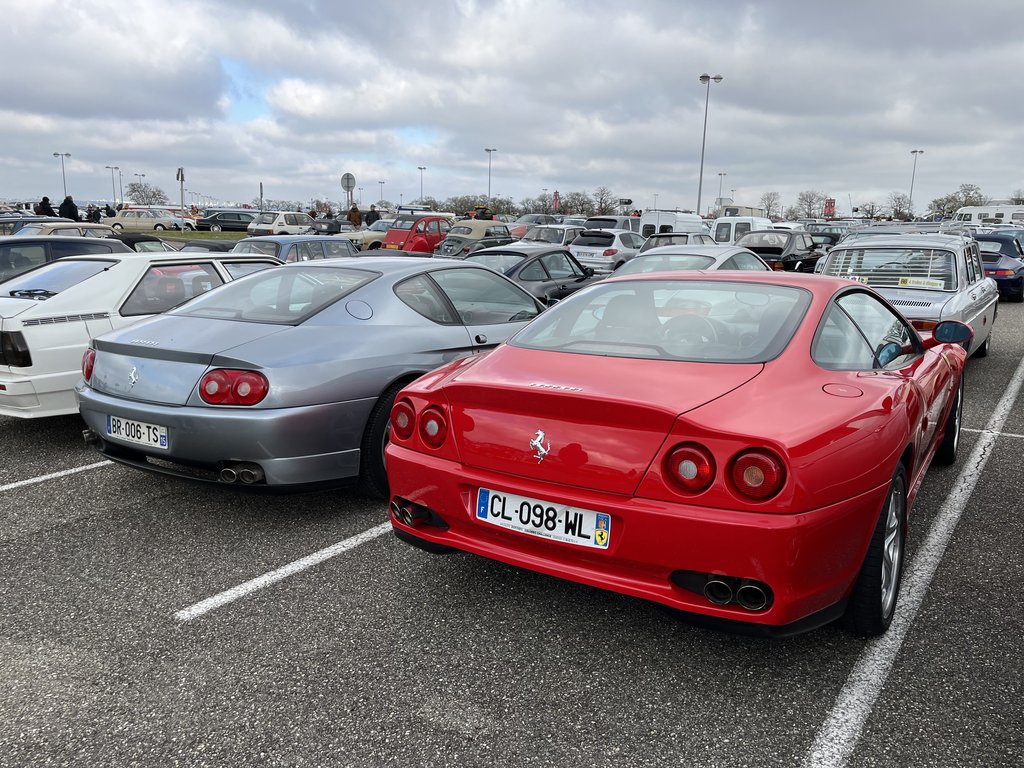 [Image: Ferrari_575_1.jpg]