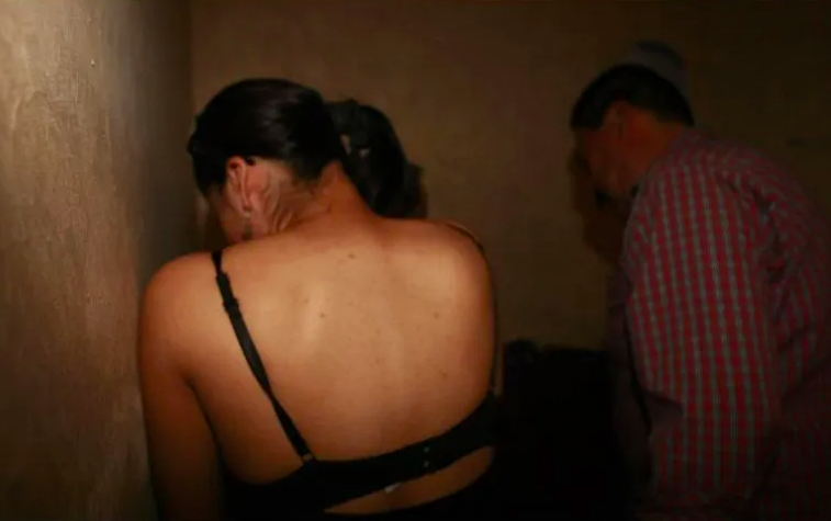 Procesan a dos mujeres acusadas de prostituir a quinceañera en Edomex