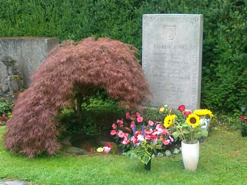 7ab61-2grave