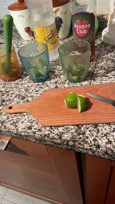 FC931586-F84E-4E71-8280-554C8622F1DA