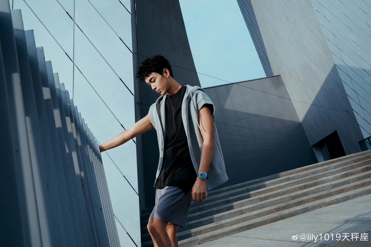 wulei 8b71eb6cgy1i90plpwewxj254t3f7qv8