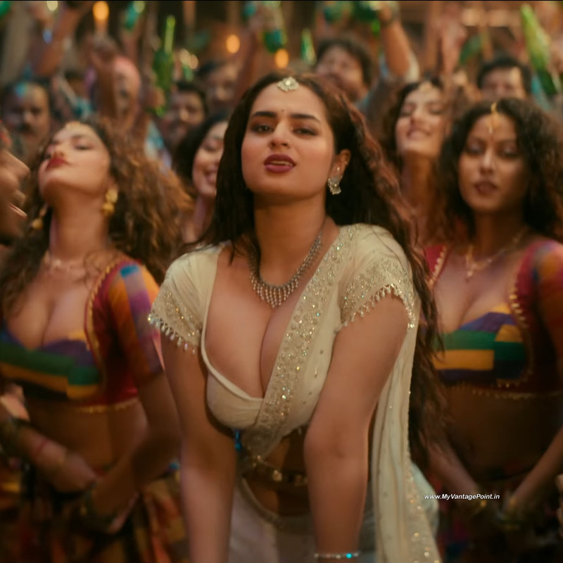 42 Ayesha Khan Hot Item Song MOTHA in Gangs of Godavari (2024)