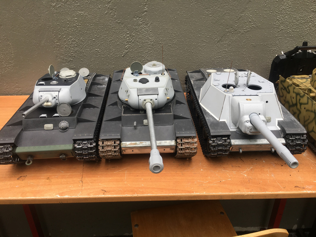 F00005B1-D3A6-4162-82DC-FD952B086120