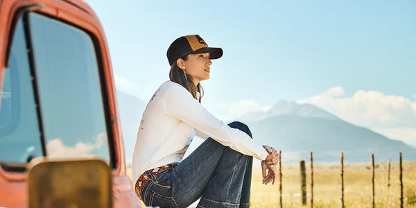 Womens Early 2000s Fashion: Styling Tips