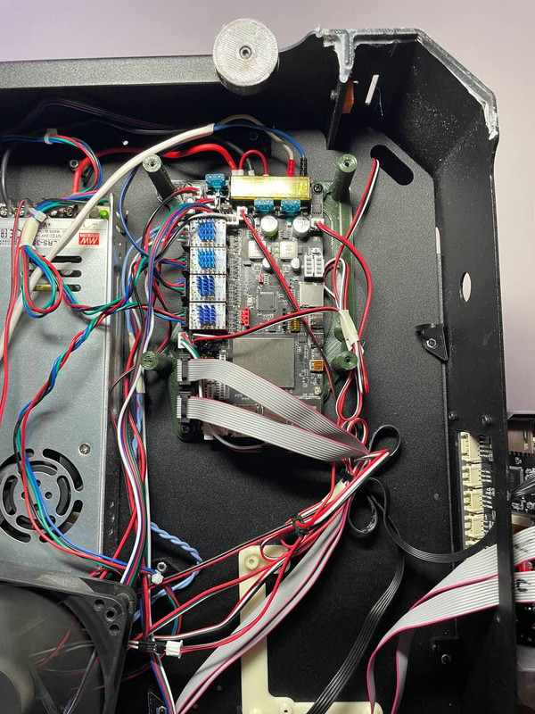 плата в юни