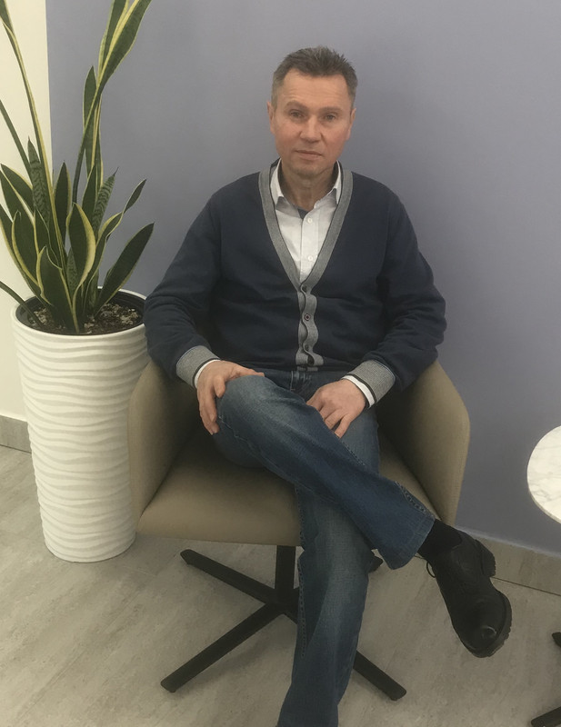 495F1FC8-1D1F-4C35-8F5D-14BEFE0A667E