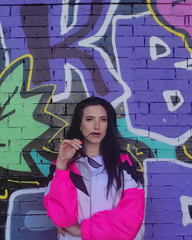 5B1817AB-A720-4954-AEF0-341DDF256741