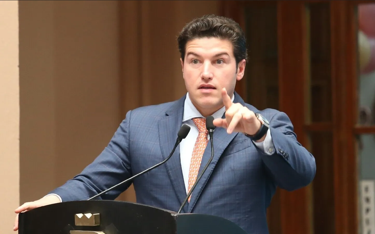 Sin Samuel García, inicia Segundo Informe de Gobierno, MC genera controversia política