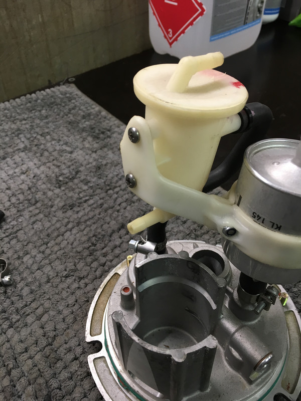 0402878F-C781-4C7B-A3DF-C1917551D52F