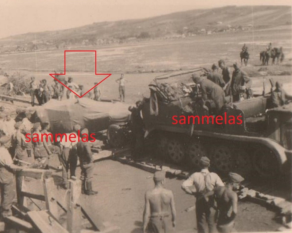 WK2 Foto Kischinew Bessarabien SdKfz mit Geschüt