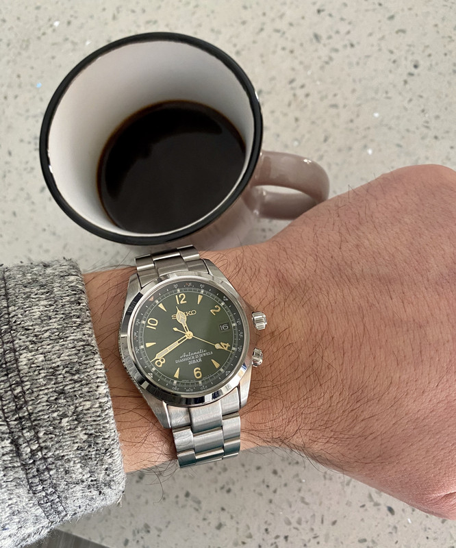 E1FE76B9-D68F-4A21-8FAB-8500C2B3B02A