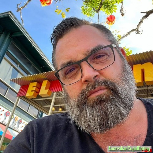 F977431A-85C8-44DB-8276-96FEDE3F0894