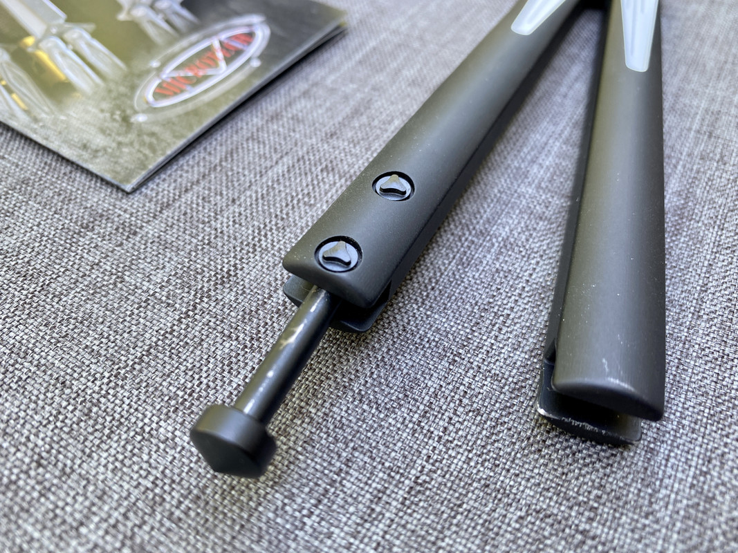 2D4E7504-7C93-47BD-A5B5-FAD8F19BC926