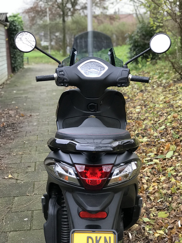 F6C592F9-97CB-480E-9BFD-8789B454FC60