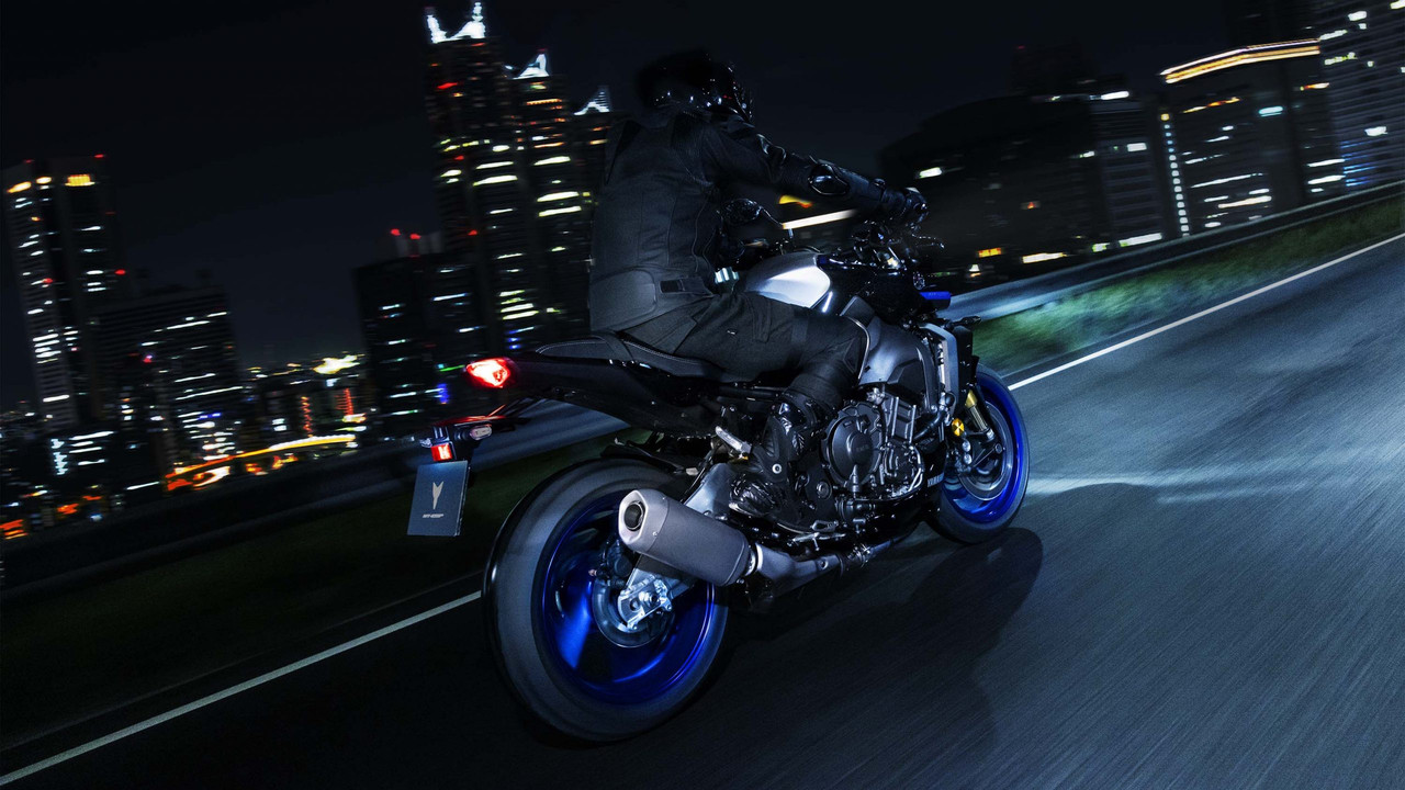 Нейкед Yamaha MT-10 SP 2022