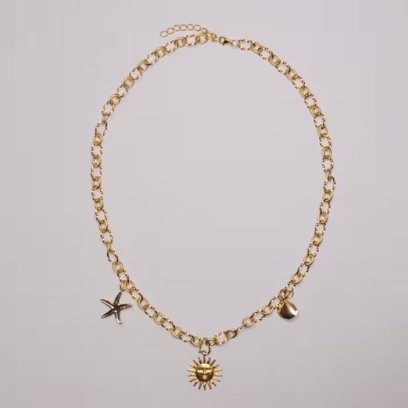 collier aux pendentifs estivaux 